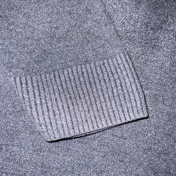 Barefoot Dreams Heather Gray Women's Sweater - Picture 2 of 6